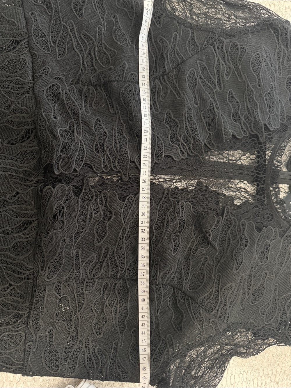 Bardot FRANCESCA TOP, black lace with ruffled sleeves. - Picture 5 of 6